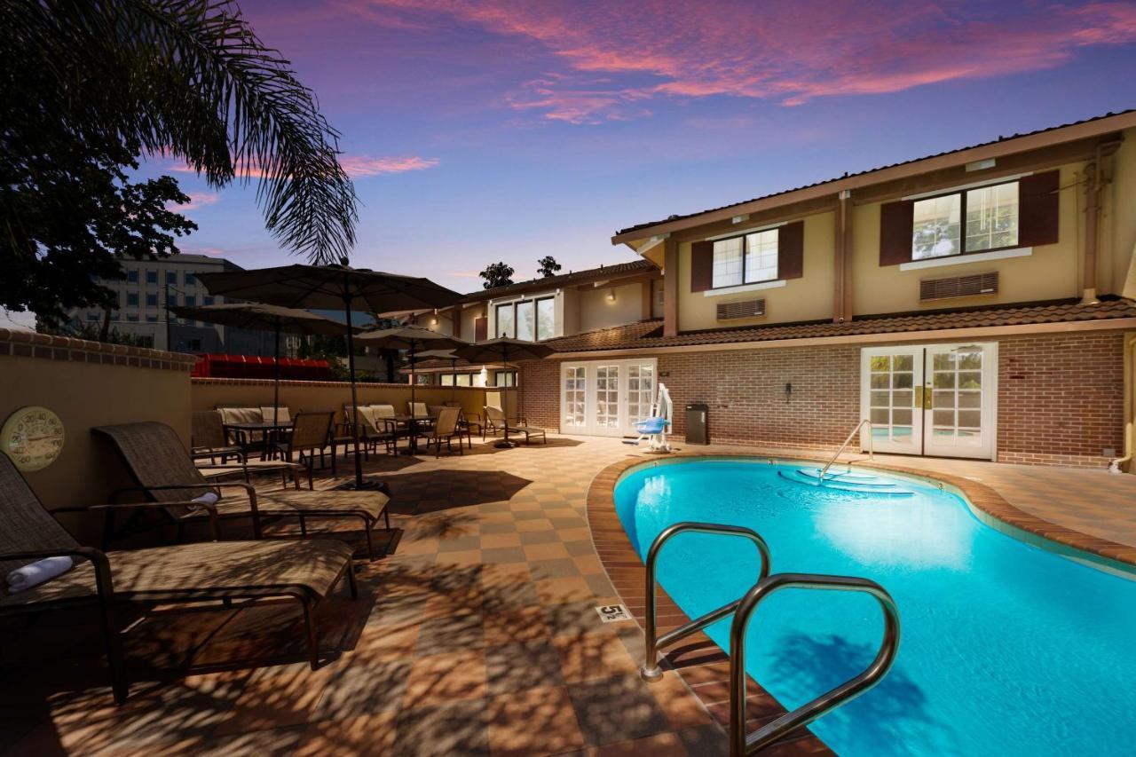 Surestay Plus Hotel By Best Western Mountain View Luaran gambar